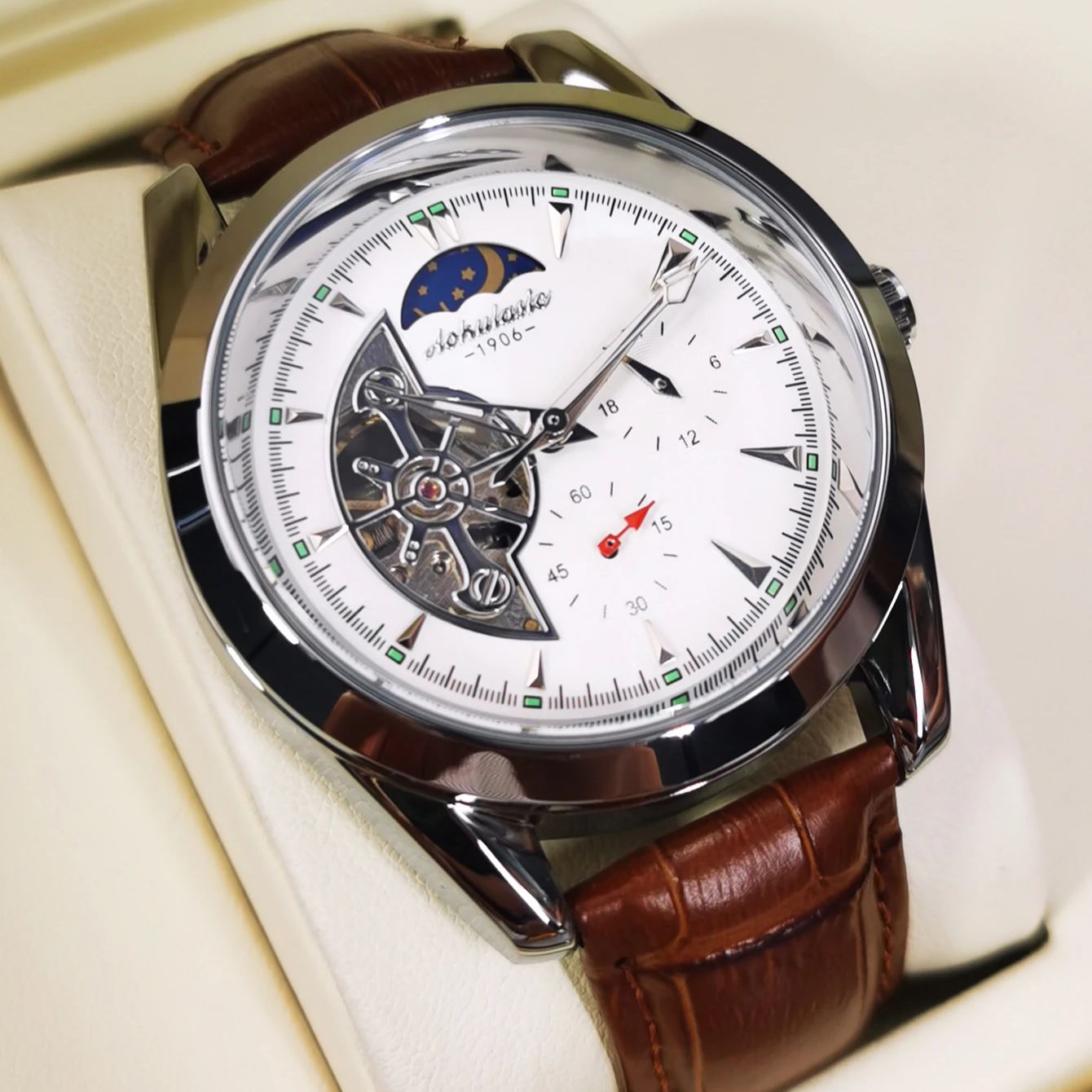 AOKULASIC Business Mens Watche - Luxury Watch Holder For Men recension och pris
